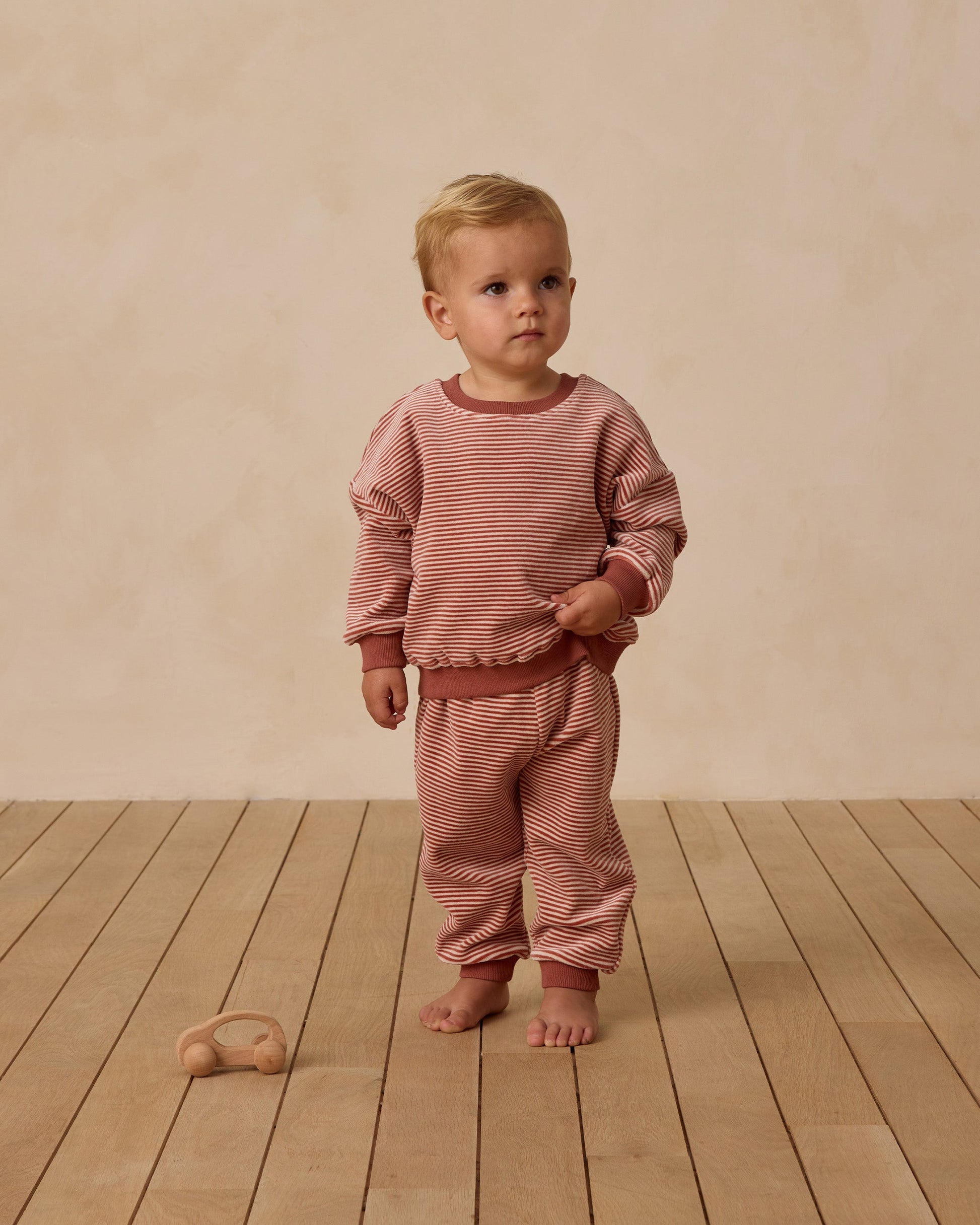 Quincy Mae Relaxed Velour Sweatpant 