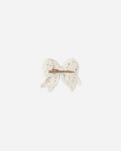 quincy mae crochet hair bow