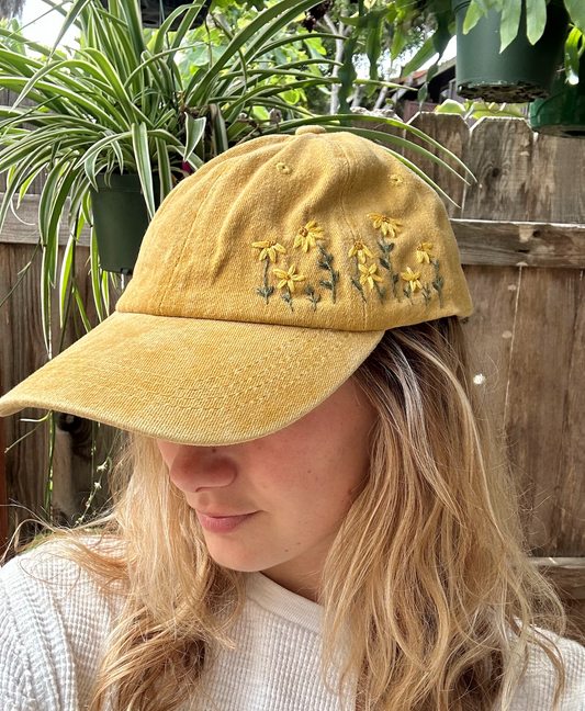 Daisy Embroidered Baseball Cap