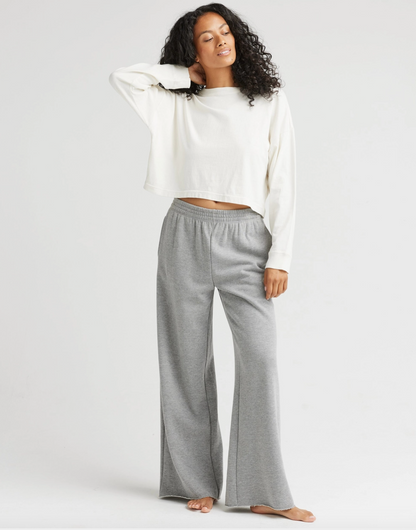 Relaxed Cropped Long Sleeve