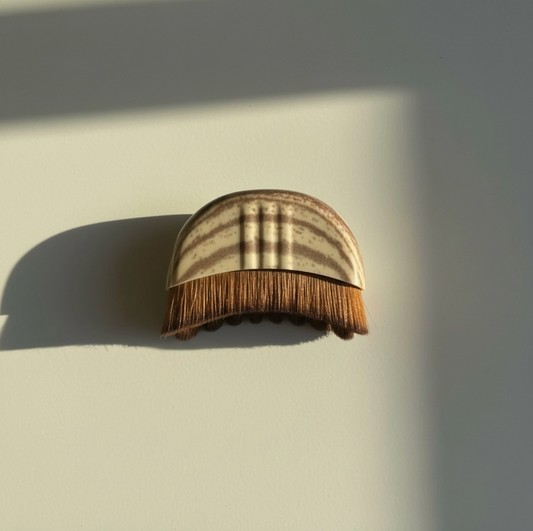 Facial Dry Brush