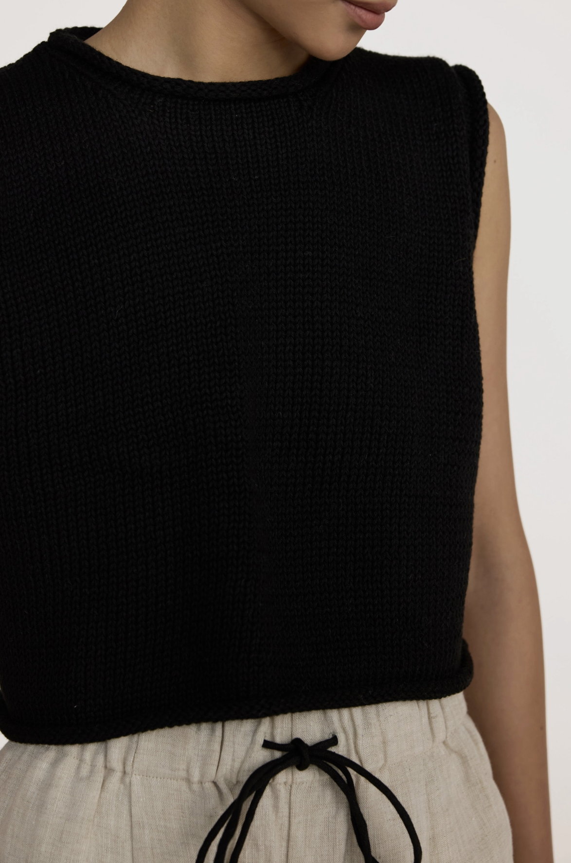 Cropped Knit Tank Top