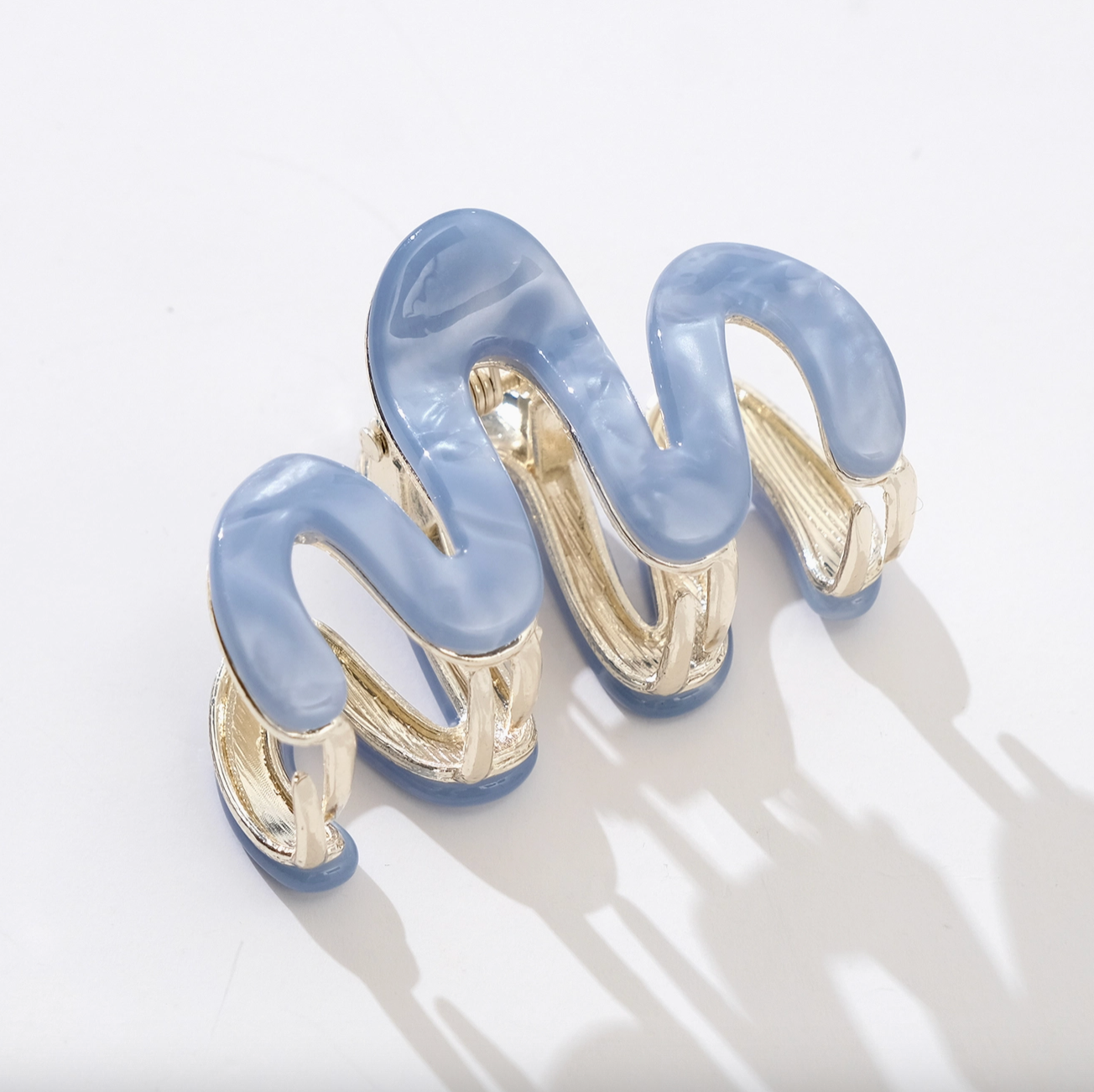 Mini Coastal Willow Claw Clip