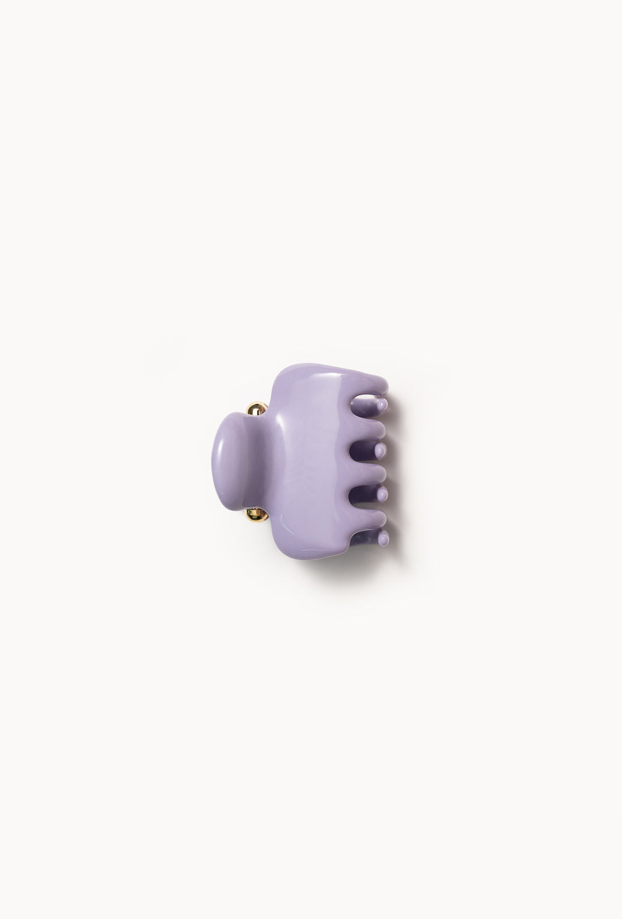 The Claw Clip is back and quintessential for all carefree hair days. Handmade in Italy and crafted from the highest quality resin. 100% Recyclable. 1.5" claw clip from Undo Hairware sold at Thread Spun.