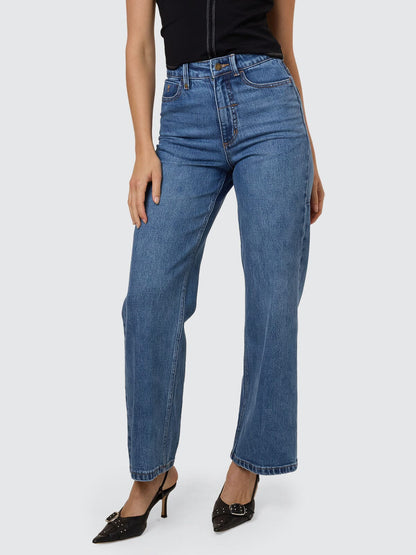 Holly Jean in Stoned Blues