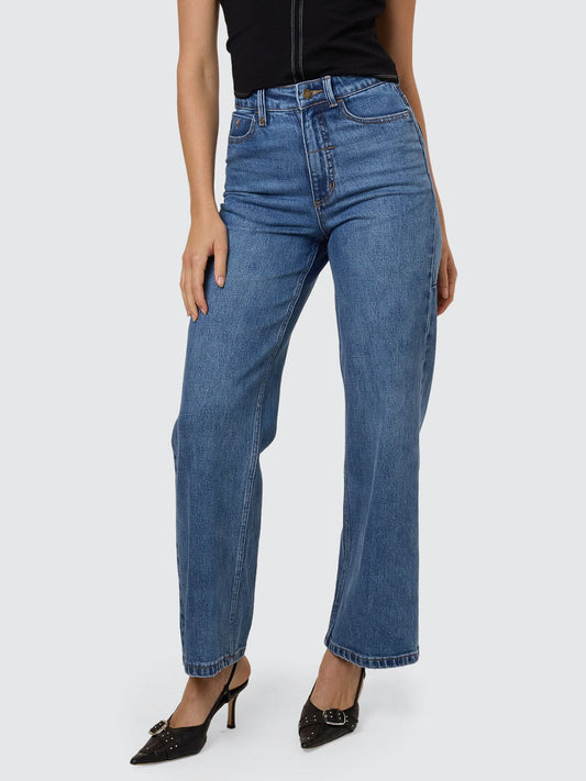 Holly Jean in Stoned Blues
