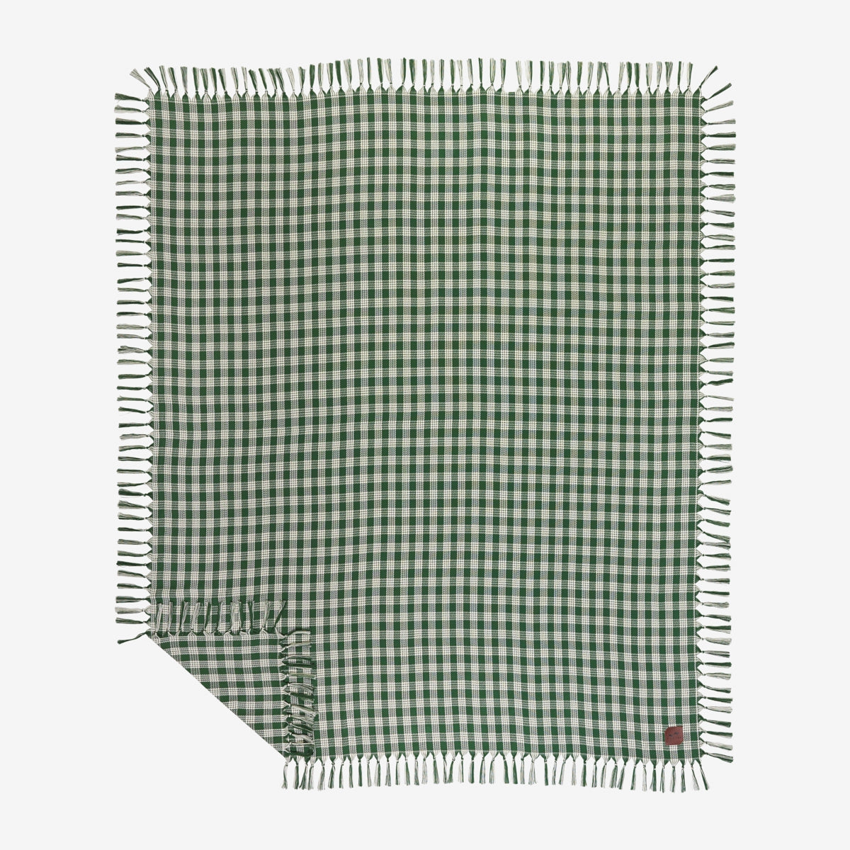 slowtide palaka turkish blanket Crafted from ultra-lightweight Turkish-style chambray fabric, this blanket gets softer with each wash, ensuring a gentle and cozy feel every time. 210 GSM.