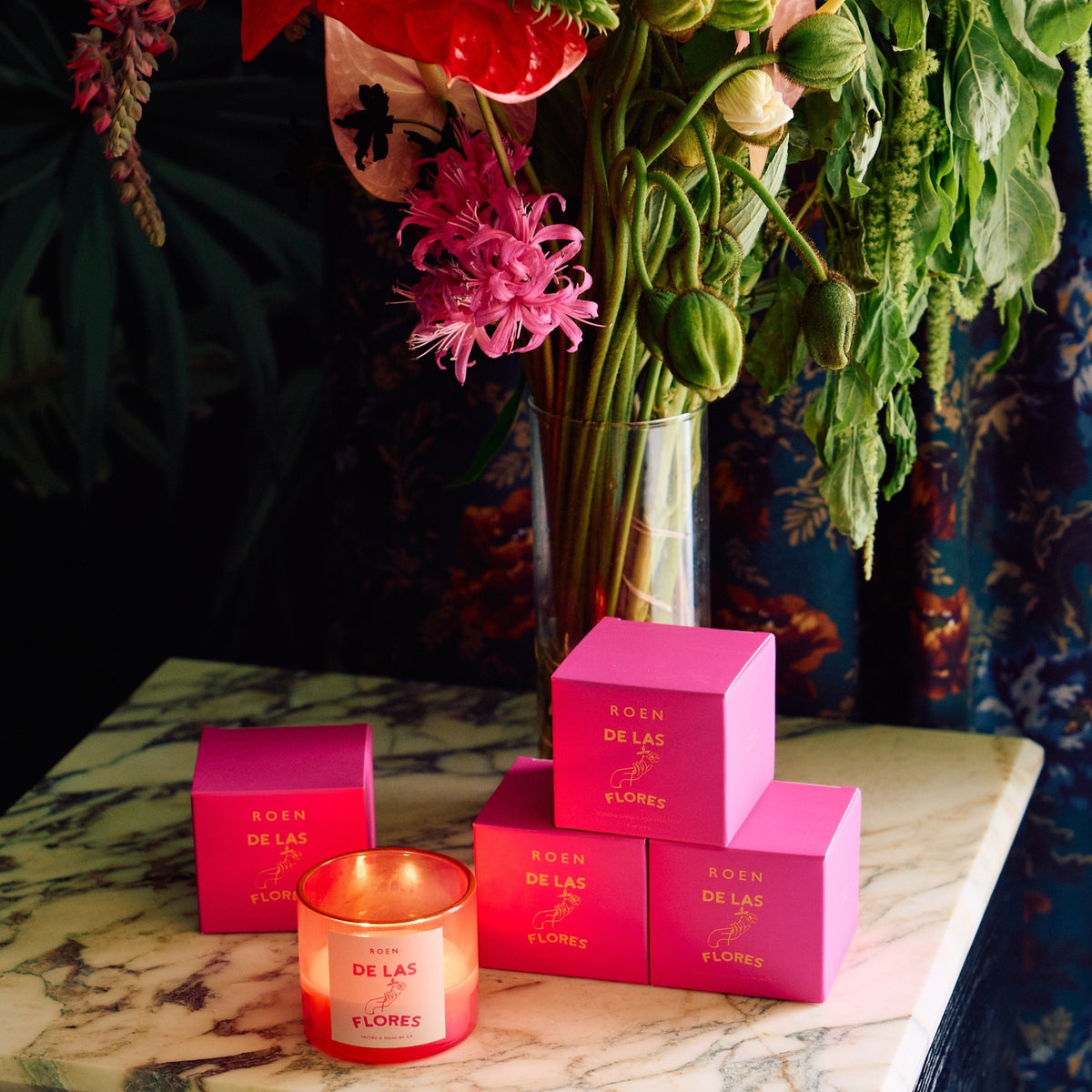 Scent notes of yucca flower, lily of the valley, gardenia, wild orris, pink peppercorn. Roen candles are hand poured in their Southern California studio using a coconut + soy wax blend for a natural, clean burn.
