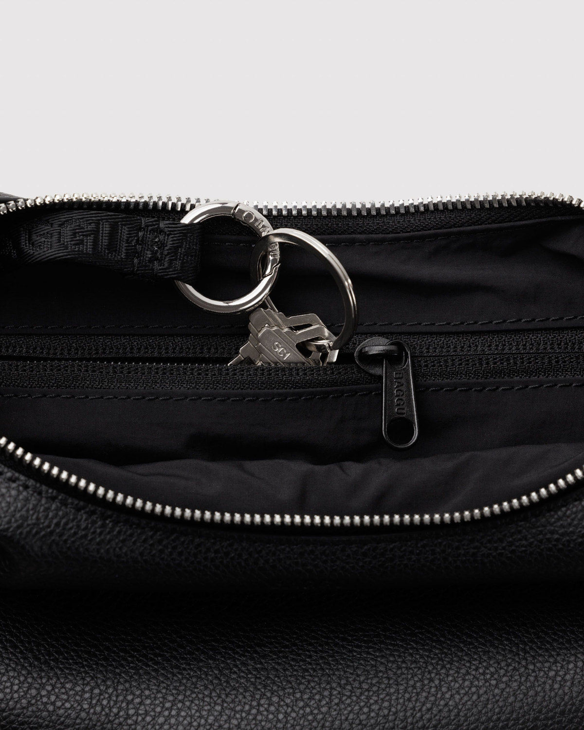 Baggu Small Recycled Leather Flat Crescent Bag 
