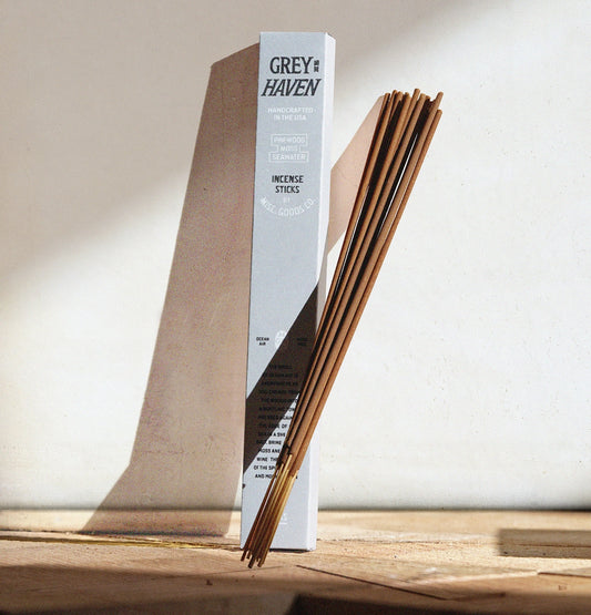 The scent of the sea, slow-burning and still. Greyhaven Incense Sticks bring the earthy, briny tones of a coastal town into your space. Crafted from a blend of 12 essential oils, each stick fills your home with a rich aroma that lingers long after the flame fades. 