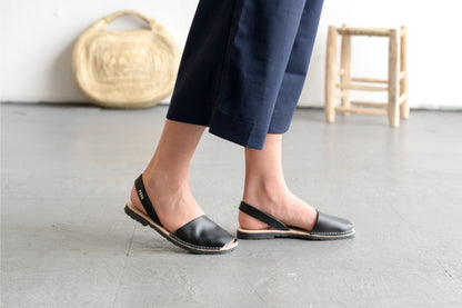 Pons Classic Leather Sandal