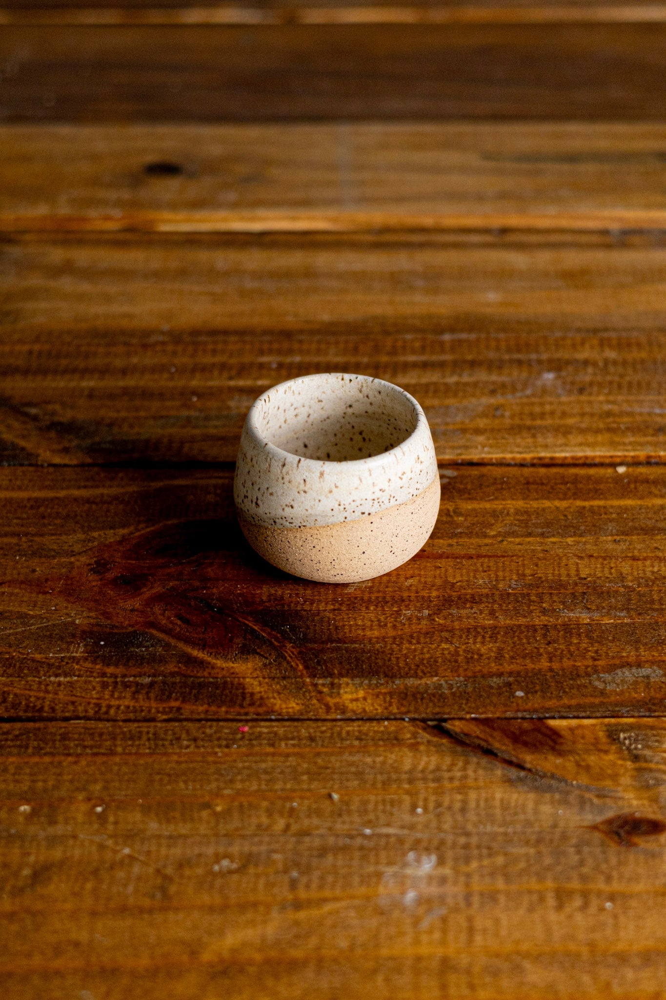 Round Matchstick Holder