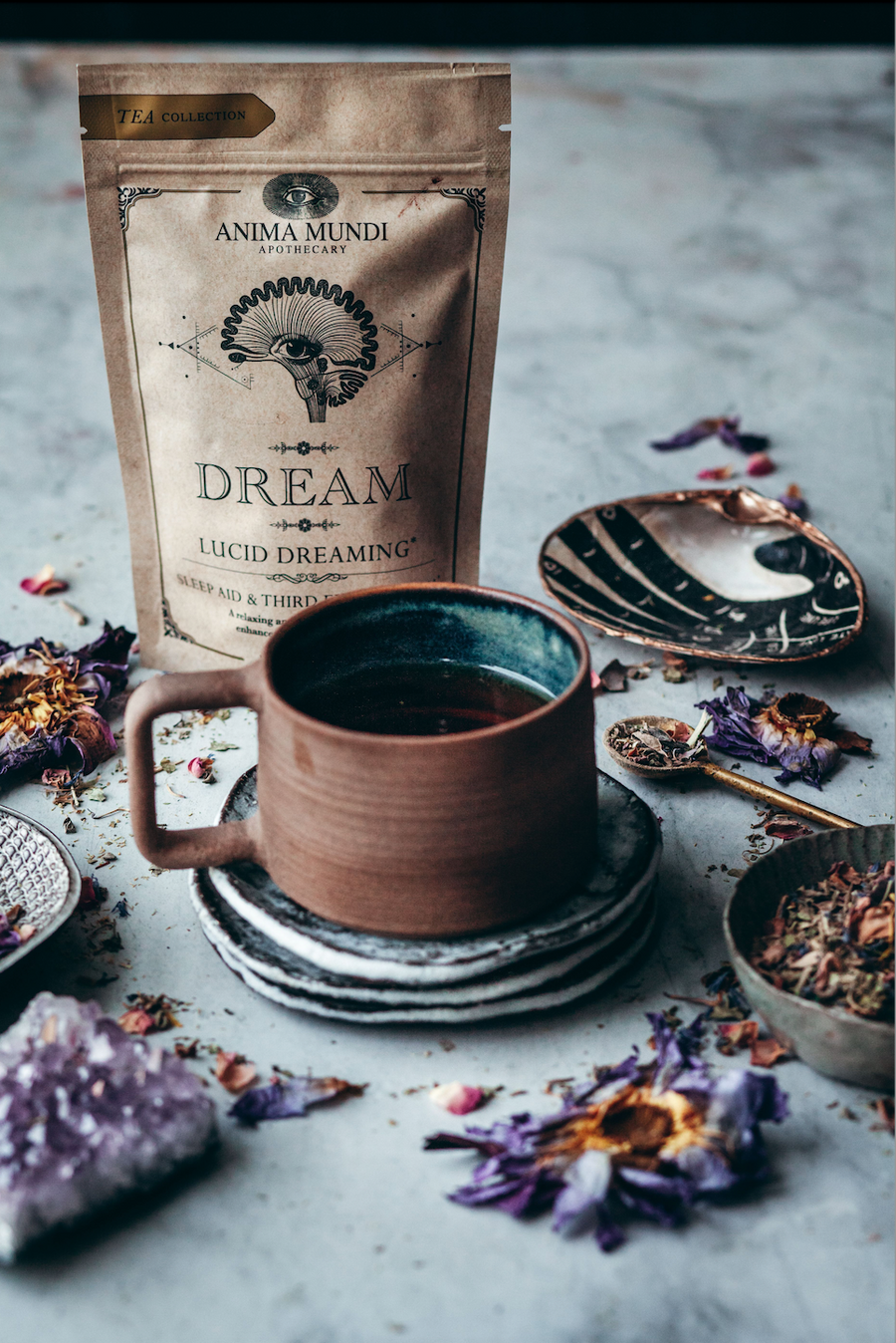 anima mundi dream tea, lucid dreaming / These herbs have been used since ancient times to assist the body in entering deep states of meditation and sleep. Composed of relaxing plants, also known as nervines, such as organic Skullcap, Blue Lotus, Passionflower and Kava Kava.