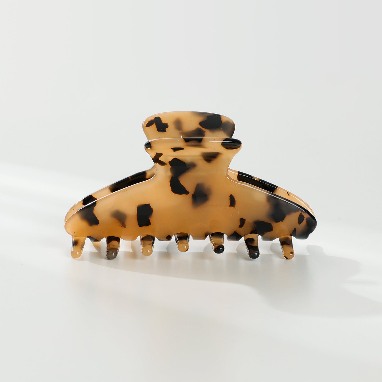 Adrienne Claw Clip