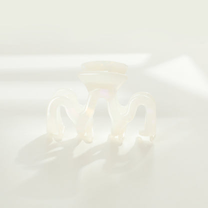 Mini Esme Claw Clip