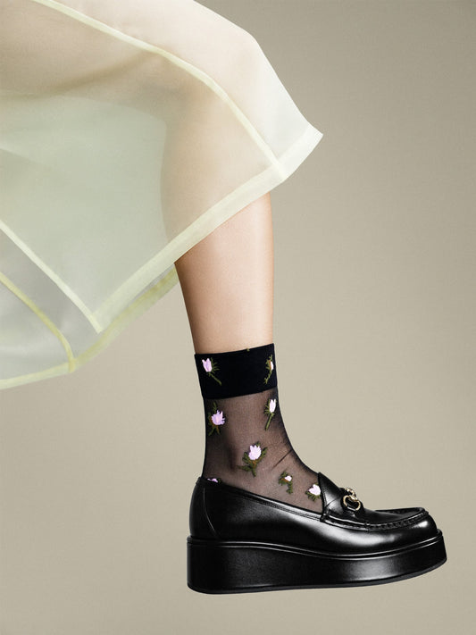 Rosebud Sheer Crew Socks