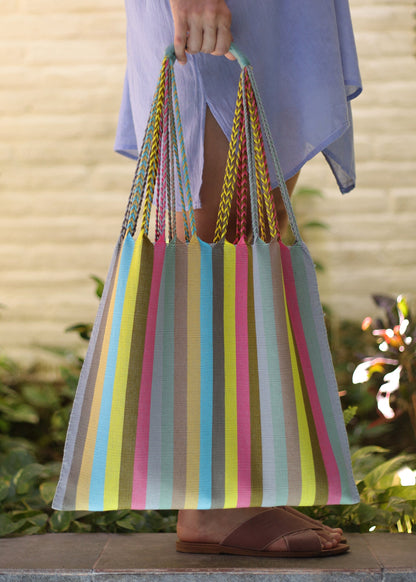 100% cotton hand woven tote hand made by artisans in Chipas, Mexico.
 las rayas tote