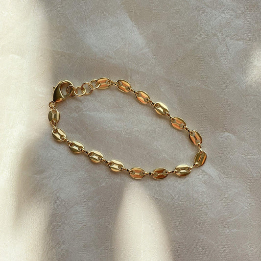 A classic gold plated mariner chain bracelet is an easy to wear statement piece. 7.5" - Designed and handmade in Downtown Los Angeles.