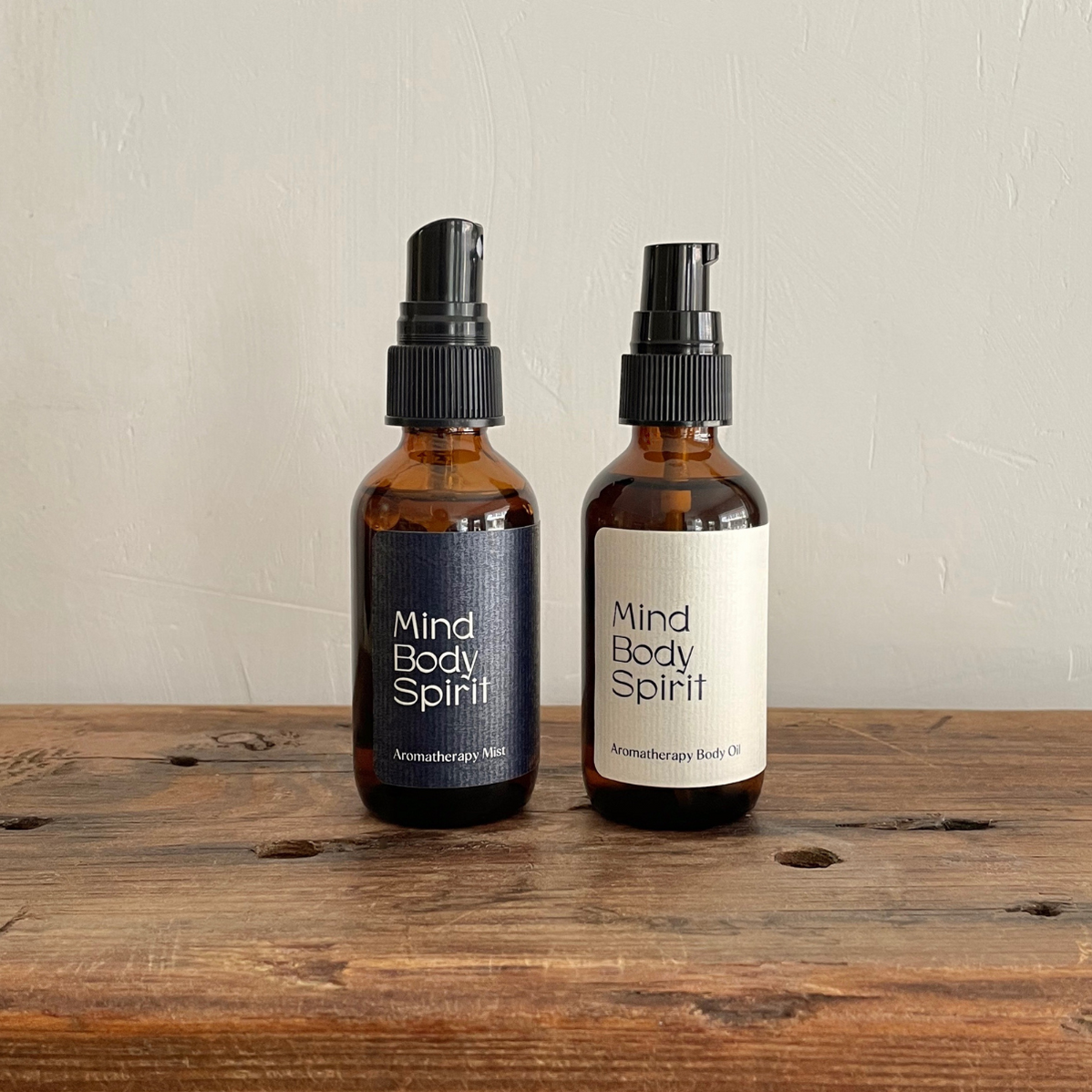 species by the thousands / Mind Body Spirit body oil's sense of center originates from an integrative blend of palo santo, frankincense, patchouli, lavender and clary sage scent. Can help promote a healthy sense of balance and transform the moment into something sacred and holistic. 