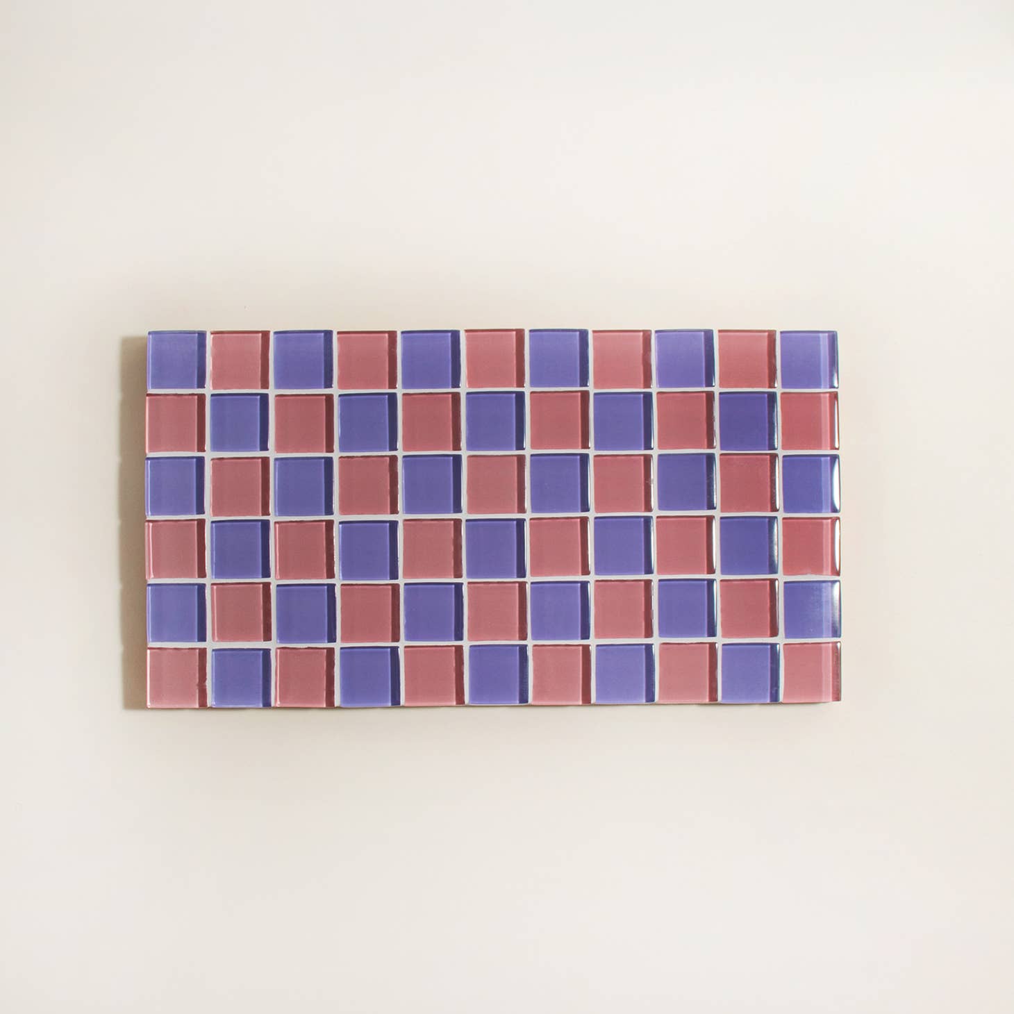 Handcrafted decorative tray made with high quality glass tiles. They don't just have to be for decoration, use them for whatever your heart desires honestly; jewelry catchall, food display... They're just dreamy little pops of color for your space!