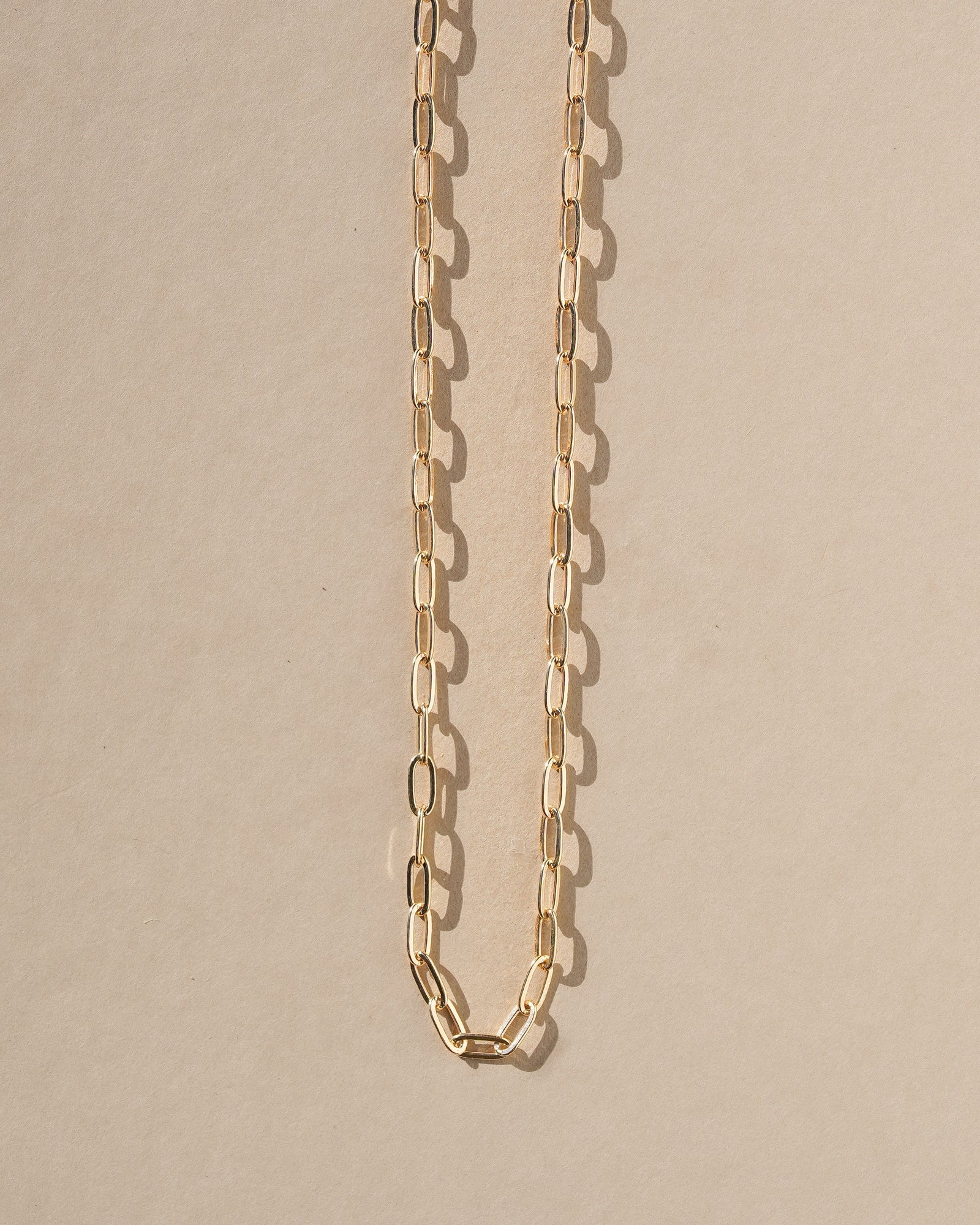 The Allora necklace - with interlocking soft oval links that sit elegantly along the neckline. As an ode to love that never parts, the links are designed to resemble the infinity symbol. Wear it solo or layered with other necklaces in this collection. Handmade in the Santa Cruz Mountains.