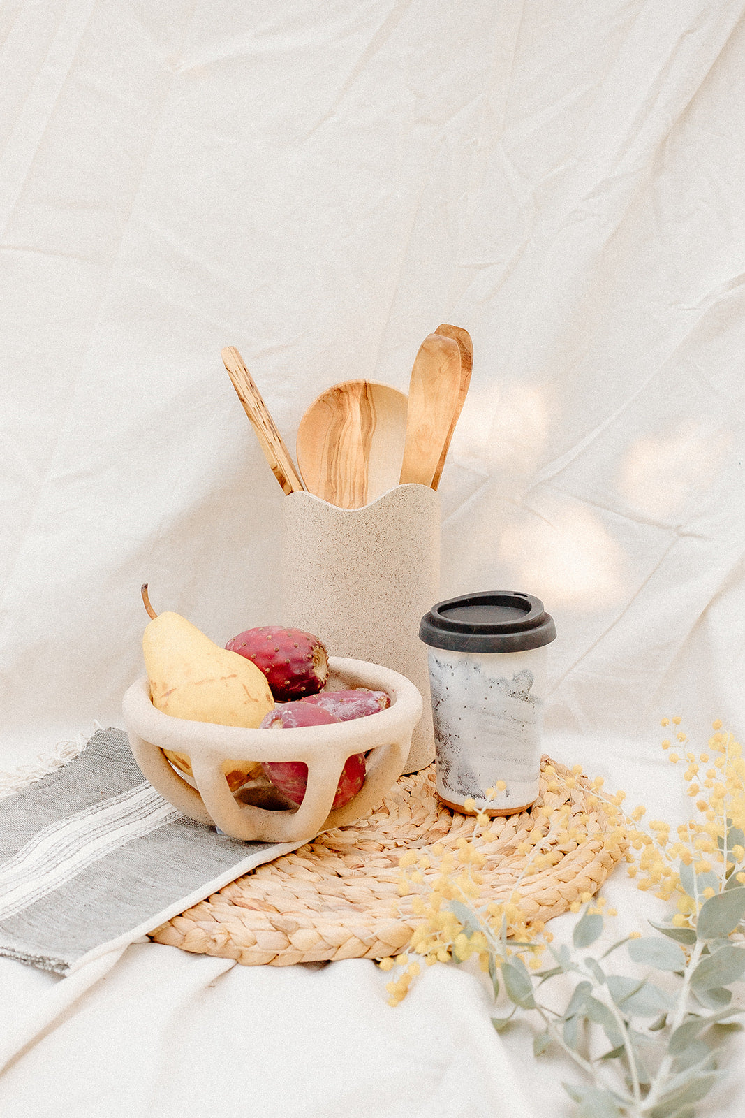 The Swell Utensil Holder makes itself at home in any and every kitchen. Designed to match the countertop and backsplash of your choice, the Swell is the ideal place for your favorite utensils. Handmade in Brooklyn, NY.