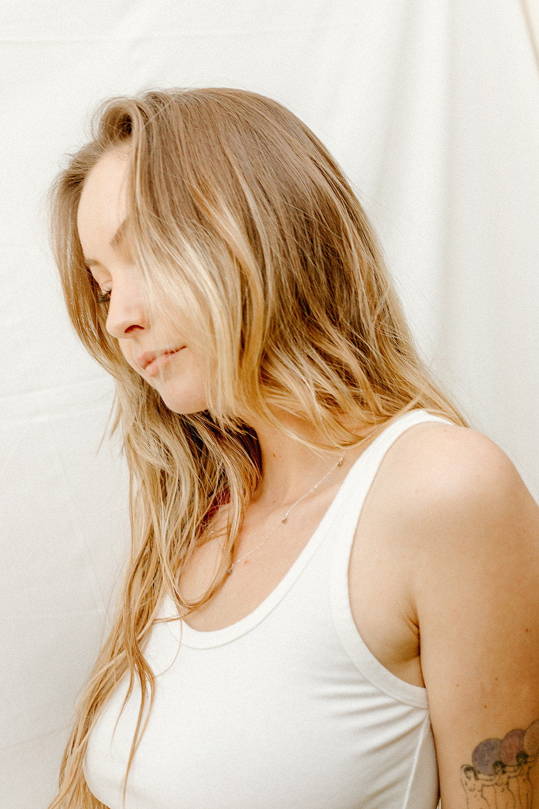 A sporty tank built from a soft and breathable hemp blend with the perfect amount of stretch. Sturdy, but minimal shape is engineered to ensure confident coverage for an active lifestyle. Sustainably made.