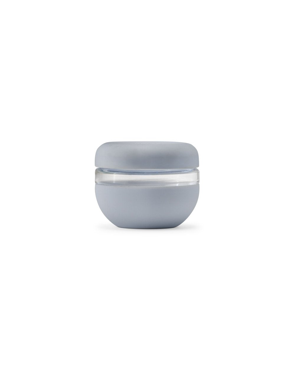 From soups to snacks, leak-proof your leftovers with this screw-top container. Crafted from durable borosilicate glass and wrapped in protective matte silicone, this eco-friendly alternative to plastic takeout containers is designed to encourage healthier everyday habits. BPA free and dishwasher and microwave safe.