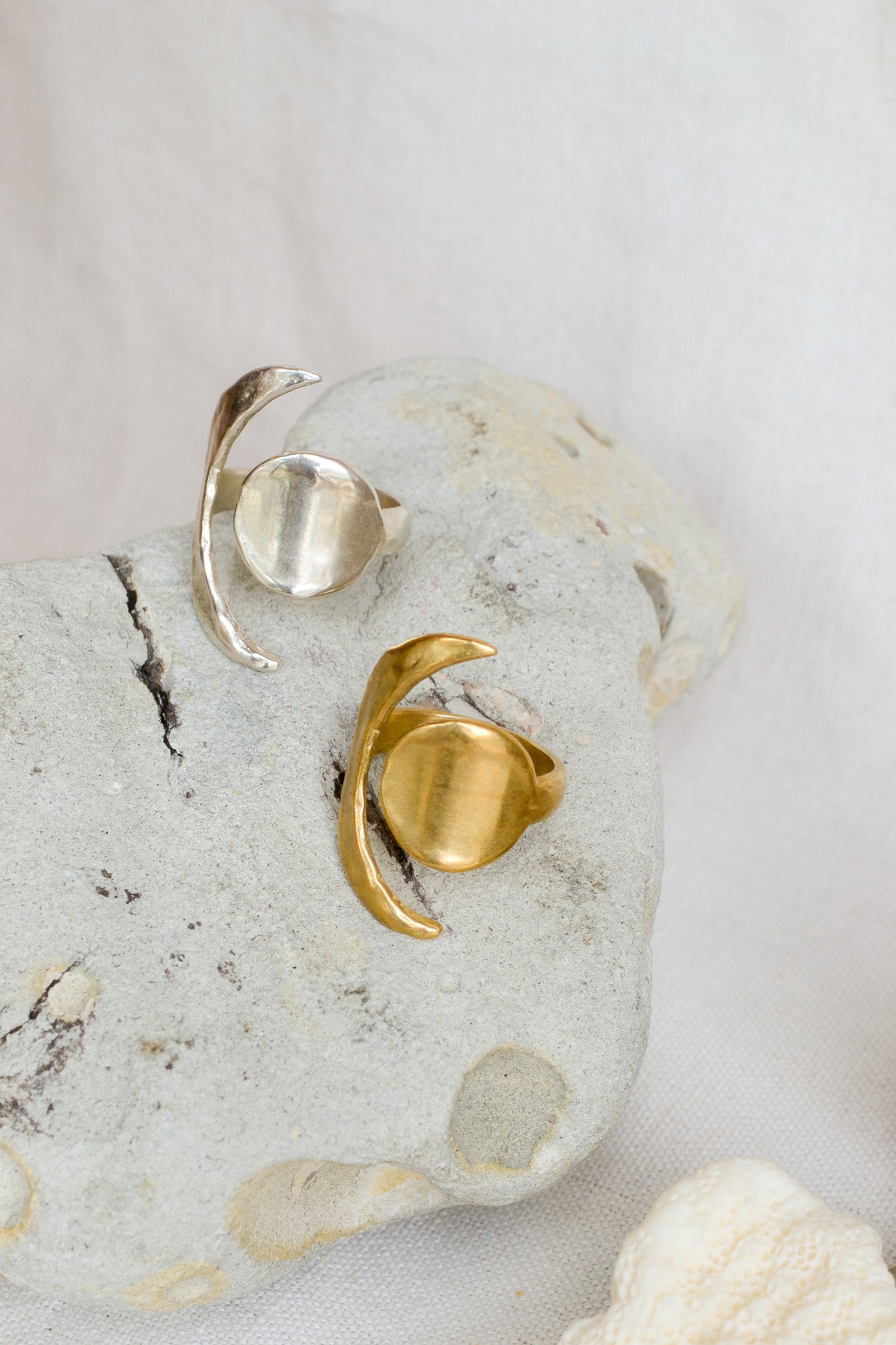 Handmade, yellow bronze equinox ring: a symbol of the balance between the sun & moon, day & night, dark & light. Made sustainably in California by Amanda Hunt.