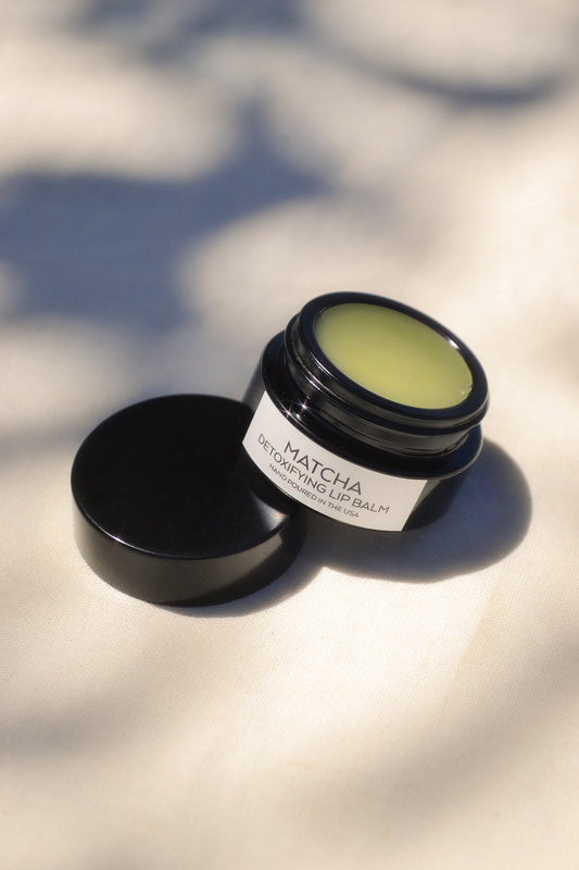 Organic and adaptogenic lip balm for the matcha lover. Nourishing and detoxifying with camellia seed oil and spirulina, and lightly scented with sweet vanilla absolute, it is a gift to yourself with each wear. Hand poured in California.
