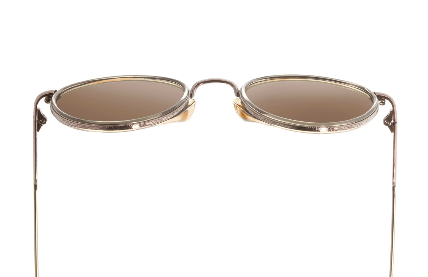 Eco-friendly polarized sunglasses made from recycled plastic. The Baia is a small sized round frame with enhanced glare protection. Unisex, rocked by guys and gals worldwide.